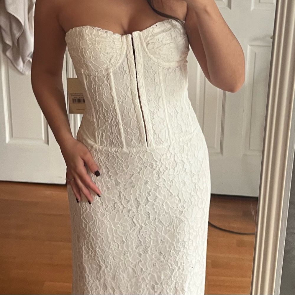 White Lace Corset Peppermayo Dress - Picture 3 of 4